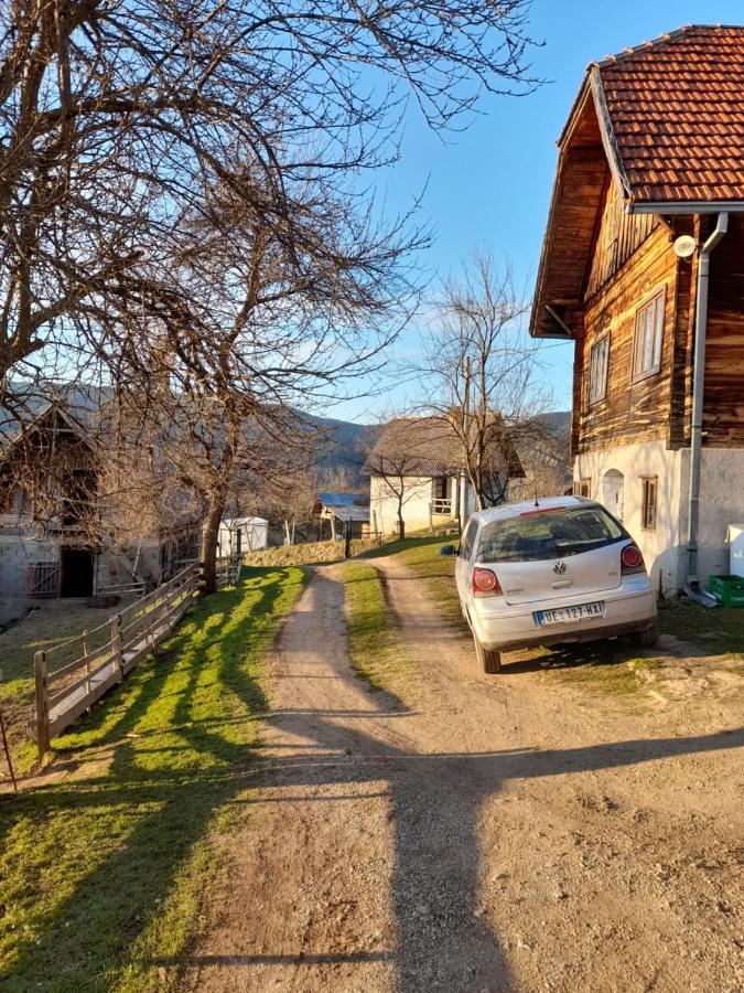 Вилла Kuca Za Odmor Kalina Мокра-Гора Экстерьер фото